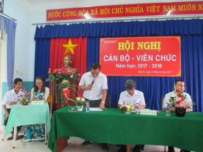 Hội nghị cán bộ viên chức năm học 2017 - 2018